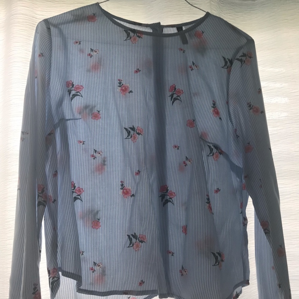HALF OFF Stylish Flower Long Sleeve Blouse